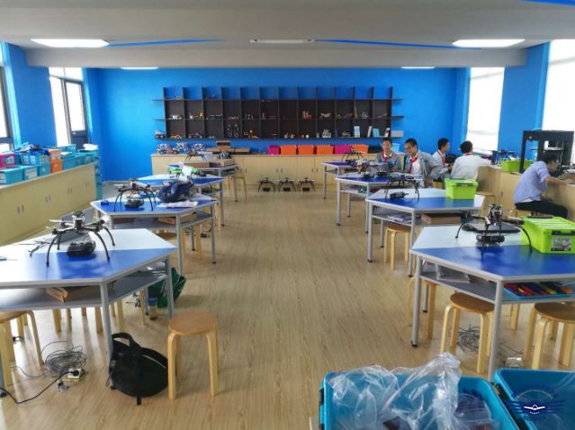 机器人技术自学者的实验室搭建_机器人实验室项目建设简介